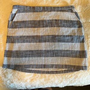 Target brand- a new day- Gray and White Textured Mini Skirt